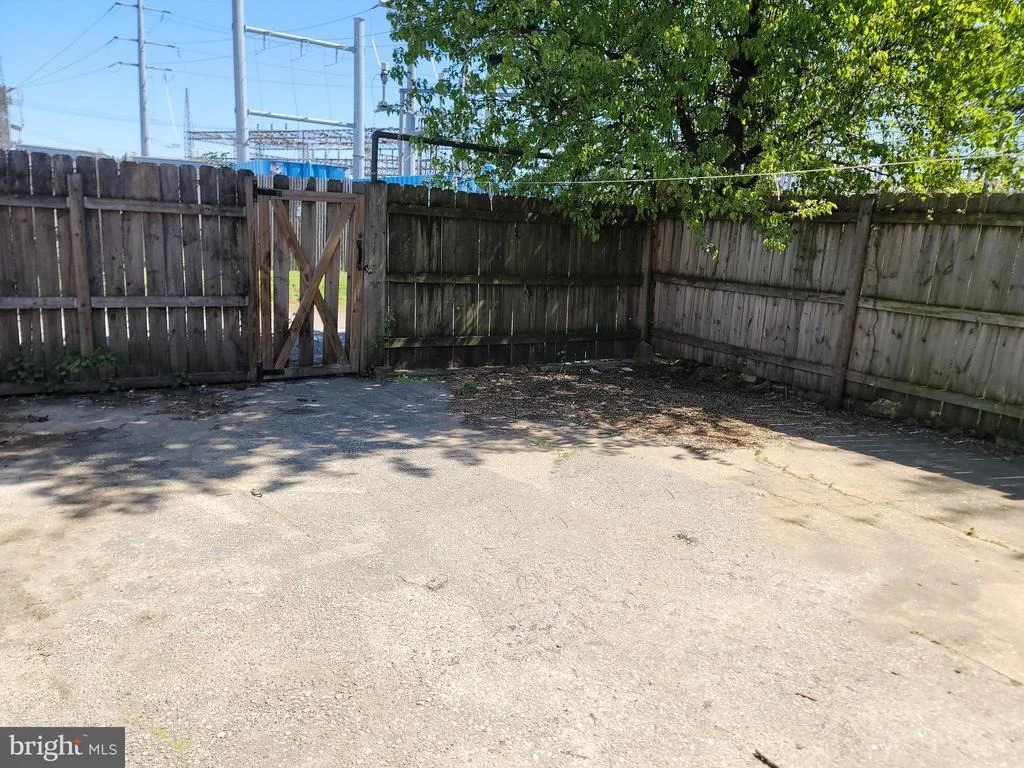 Photo of 2029 ANNAPOLIS ROAD