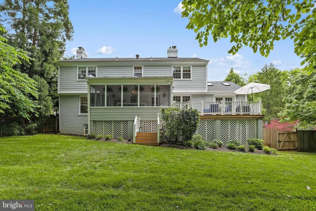 Photo of 8112 COACH STREET