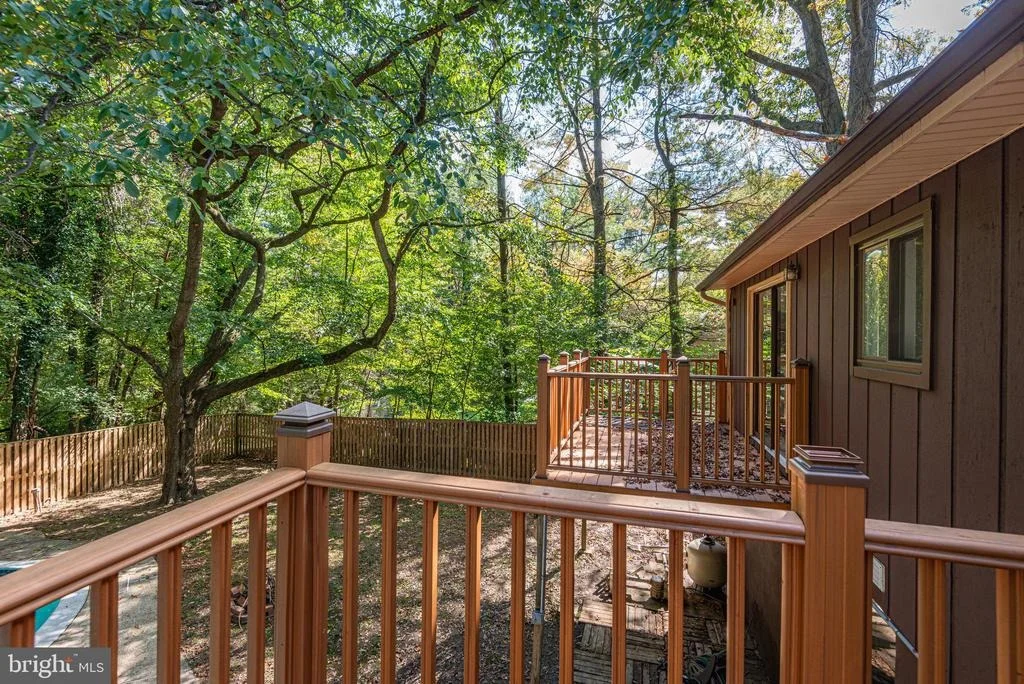 Photo of 9467 MACOMBER LANE