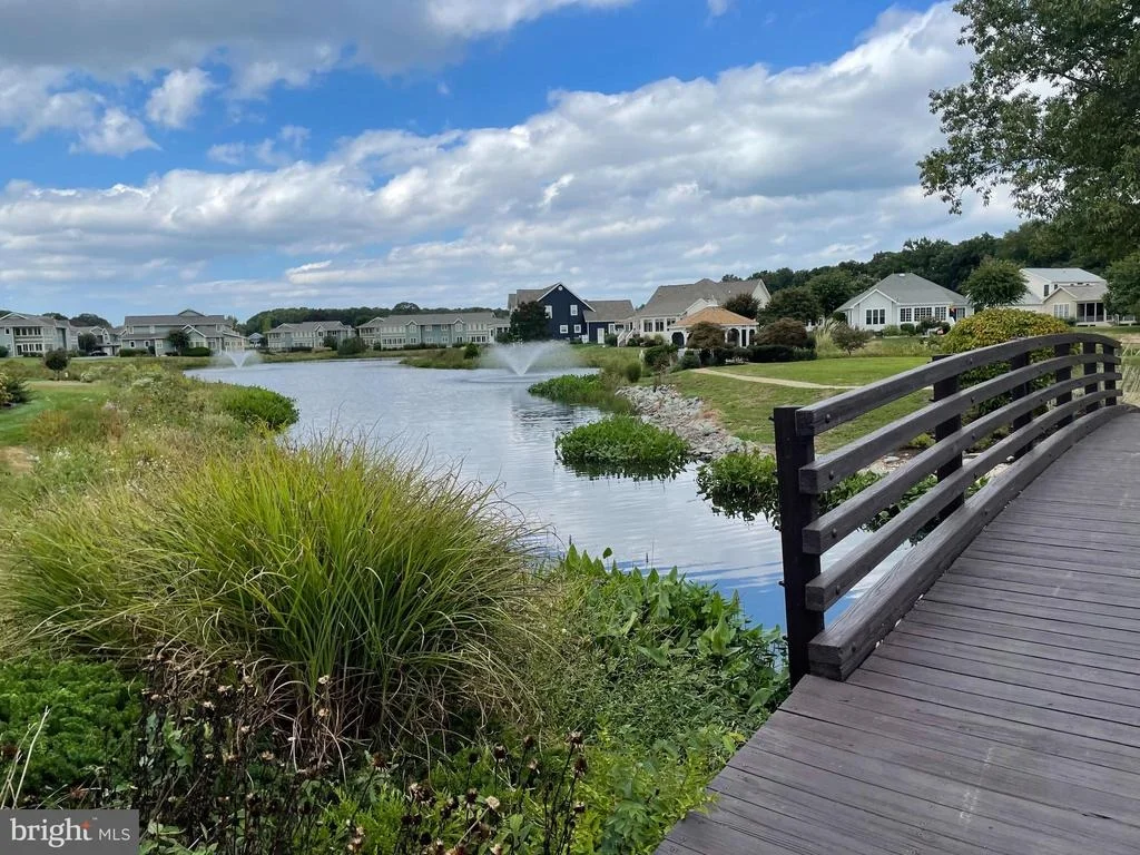 Photo of 237 LAKESIDE DRIVE