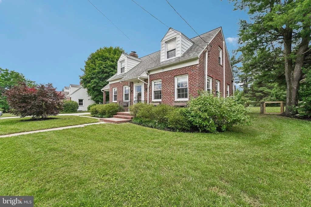 Photo of 743 MONKTON ROAD