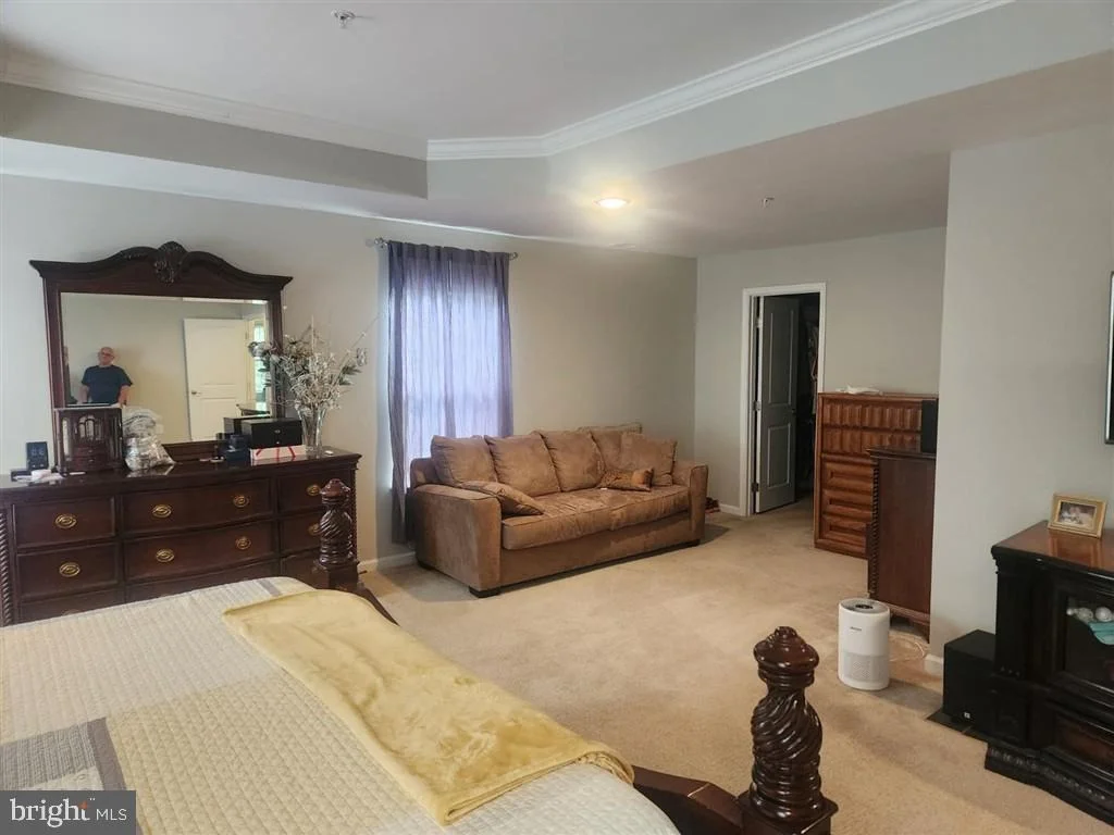 Photo of 528 POTOMAC ROAD
