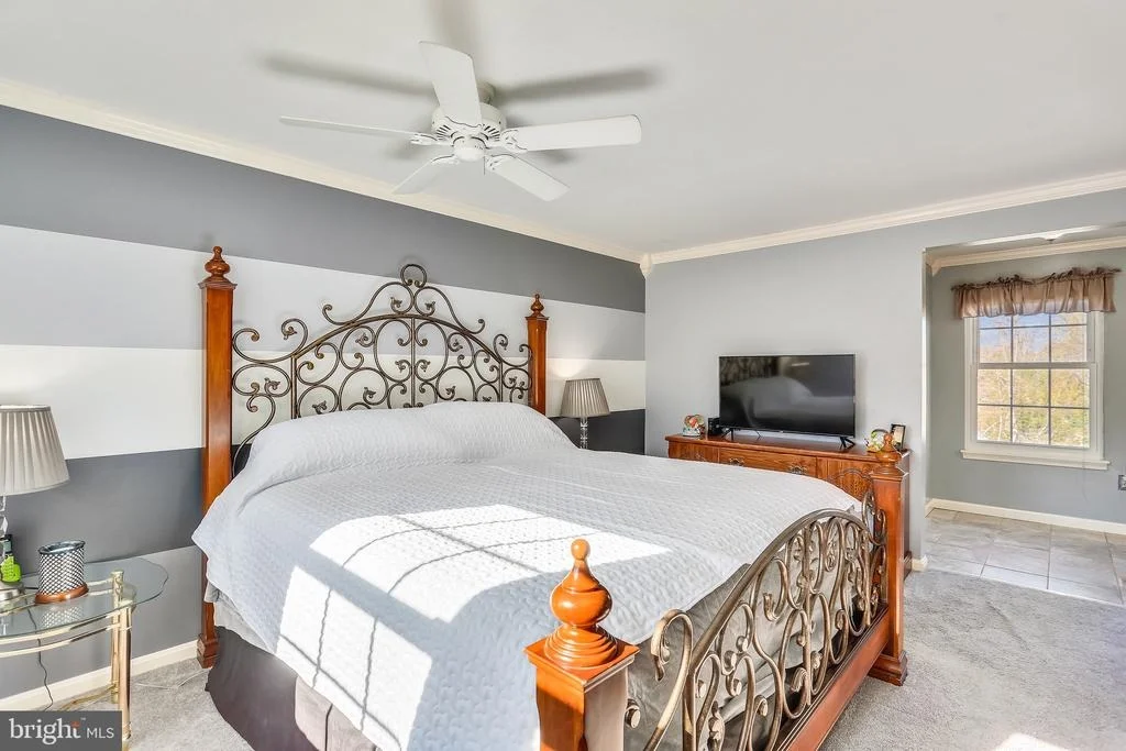 Photo of 915 POINTER RIDGE DRIVE