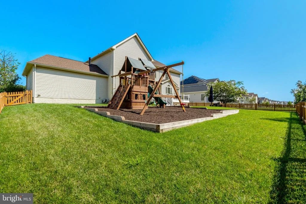 Photo of 41356 LAVENDER BREEZE CIRCLE
