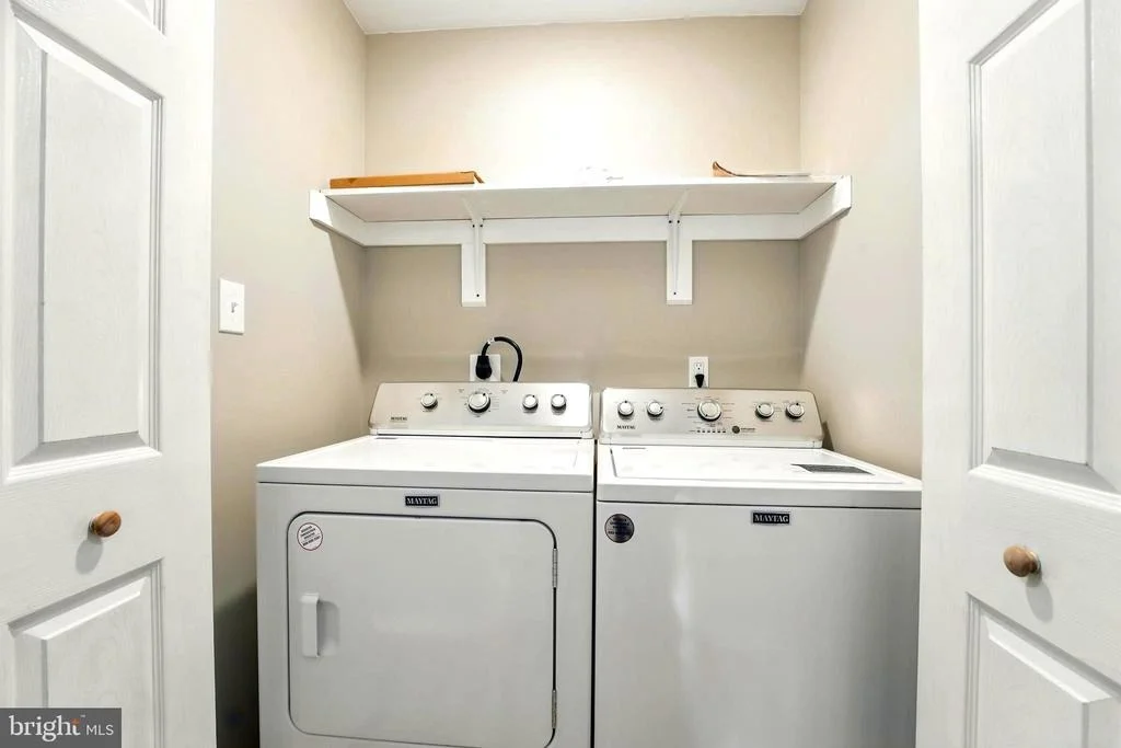 Photo of 845 SEVILLE