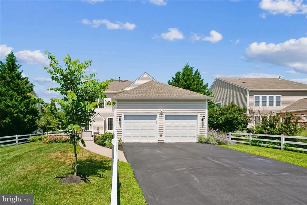 Photo of 41305 WINDYBUSH DRIVE
