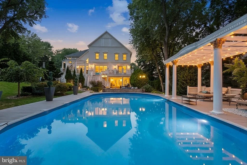 Photo of 423 SENECA ROAD