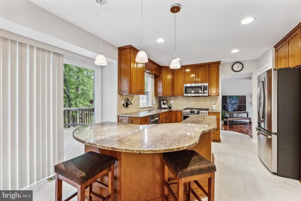 Photo of 7313 LANGSFORD COURT