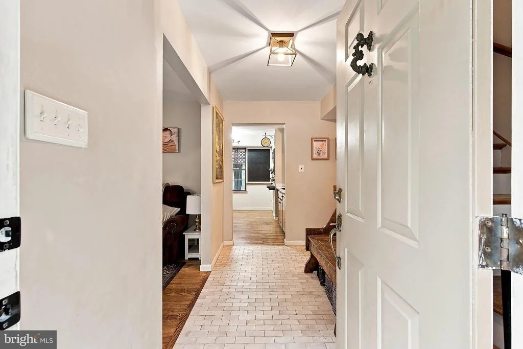 Photo of 13 WALTHAM WAY