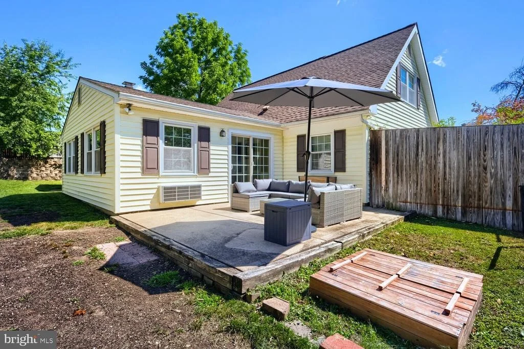Photo of 13459 OVERBROOK LANE