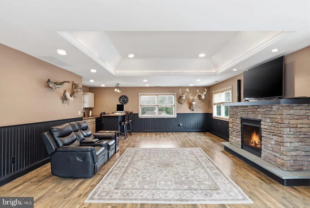 Photo of 682 WHIRLAWAY DRIVE