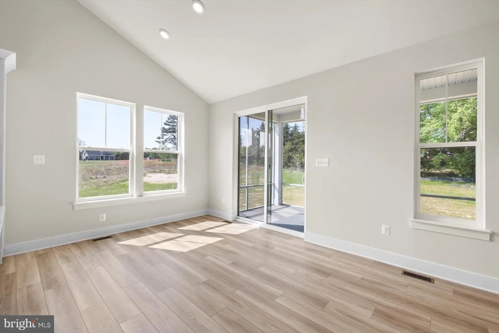 Photo of 9191 PEACH TREE DRIVE