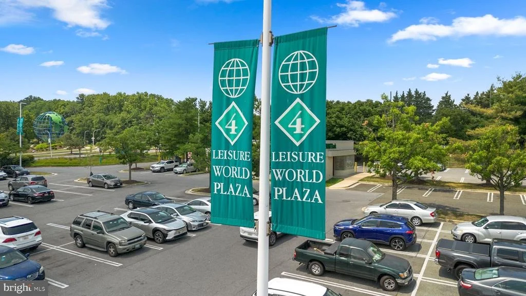 Photo of Unit 211 at 14800 PENNFIELD CIRCLE