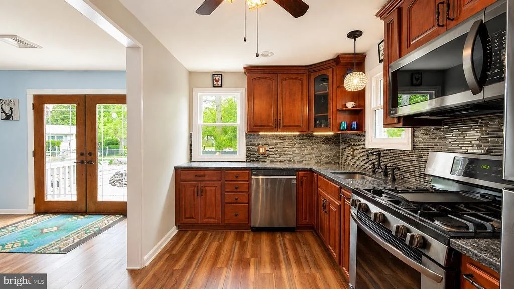 Photo of 107 W BEACH ROAD