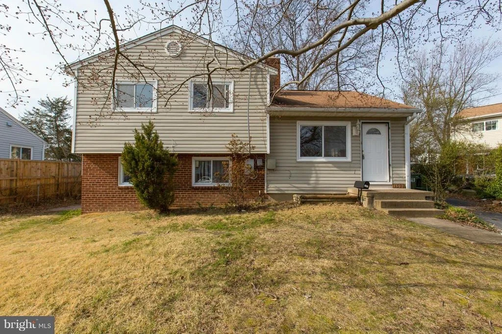 Photo of 1502 JAMES STREET