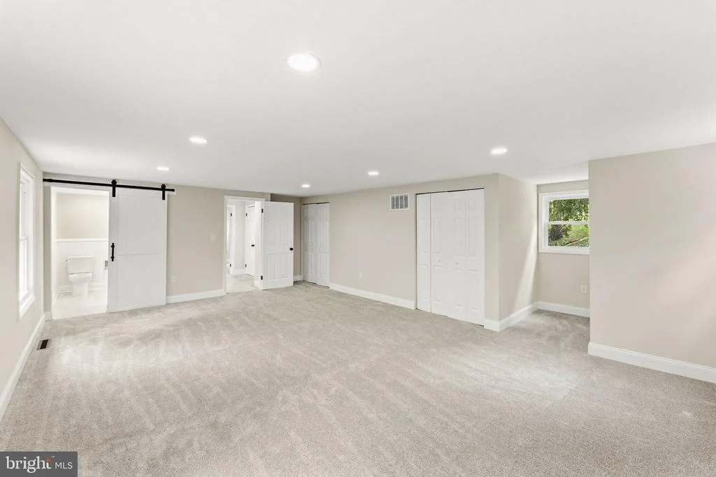 Photo of 201 SINGLETREE COURT
