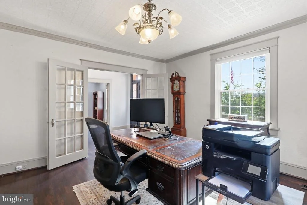 Photo of 5921 QUINN ROAD