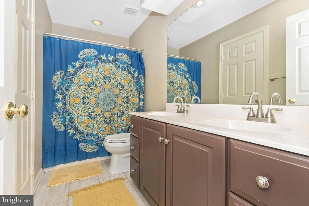 Photo of 8231 FOX HUNT LANE