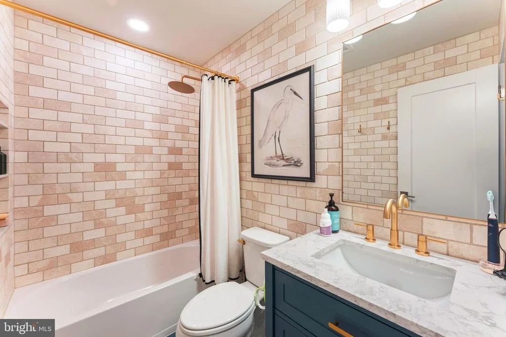 Photo of 1192 HARPER DRIVE