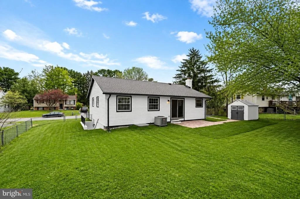 Photo of 24320 LOG HOUSE ROAD