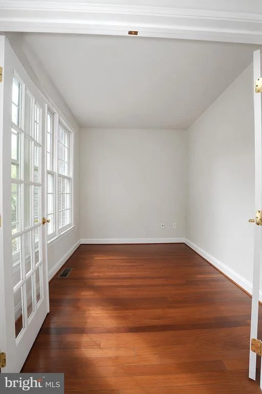 Photo of 42848 SIDNEY PLACE