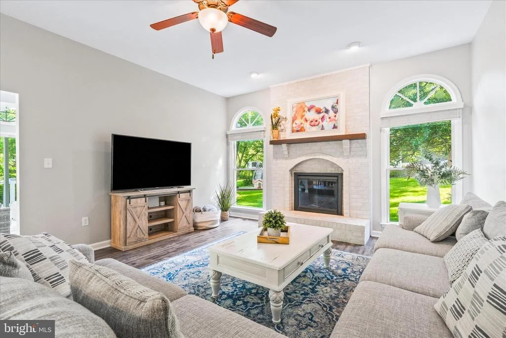 Photo of 9009 SHADYBROOK DRIVE