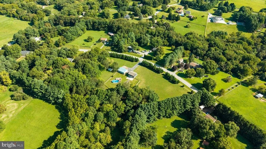 Photo of 839 CHANTER DRIVE