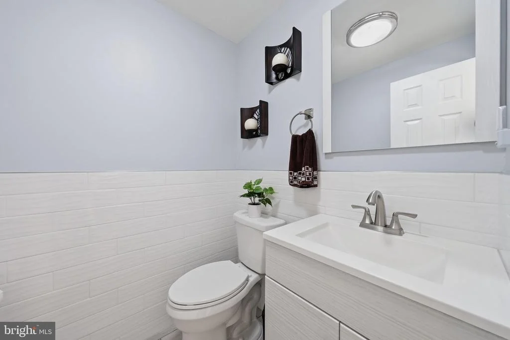 Photo of 6113 ELAINE DRIVE