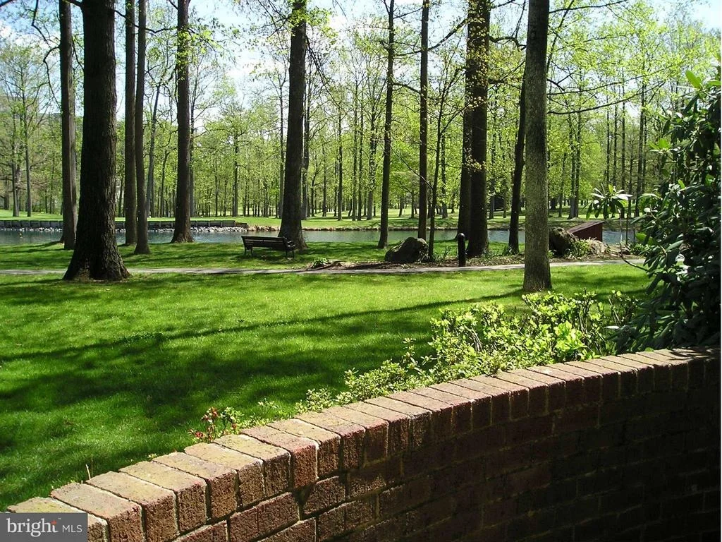 Photo of Unit 2106 at 15107 INTERLACHEN DRIVE