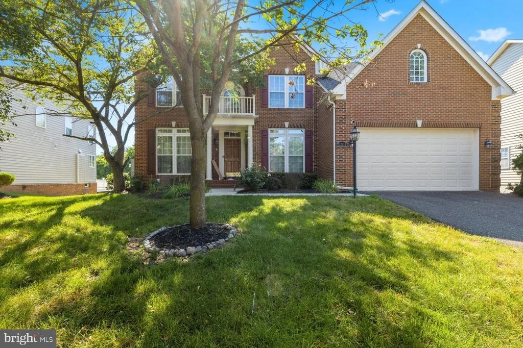 Photo of 5309 ATHERSTONE TERRACE