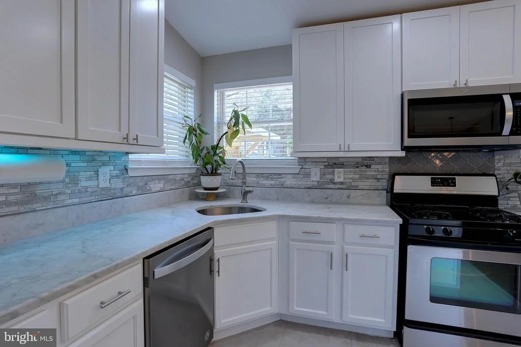 Photo of 2124 FREDERICK