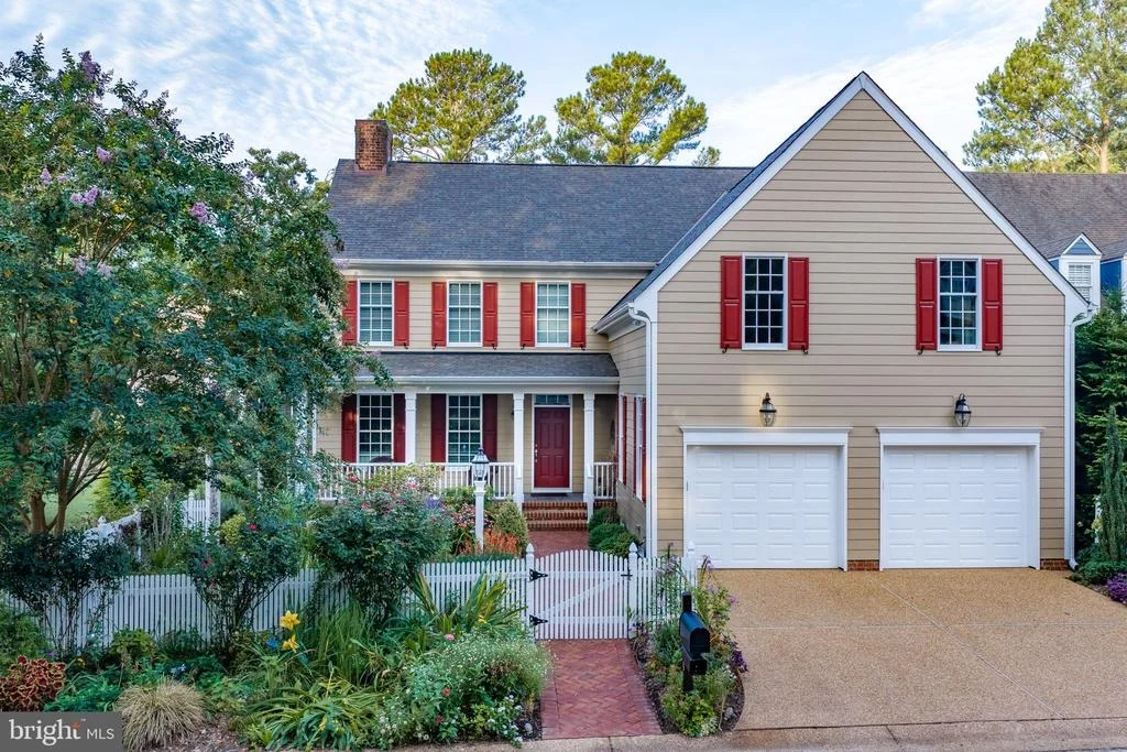 Photo of 145 HOLLINWELL