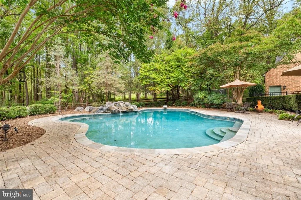 Photo of 5948 WHITE FLINT DRIVE
