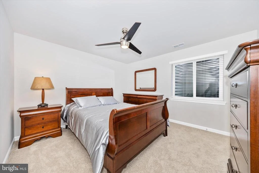 Photo of 700 BOND STREET