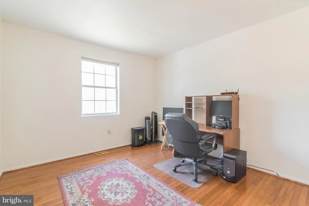 Photo of 1181 GATEWAY DRIVE