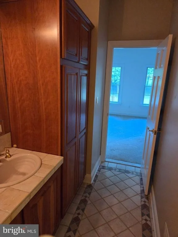 Photo of 6405 CHEW ROAD