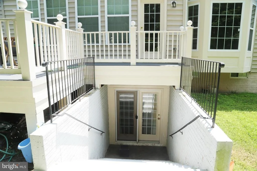 Photo of 7532 RED HILL DRIVE