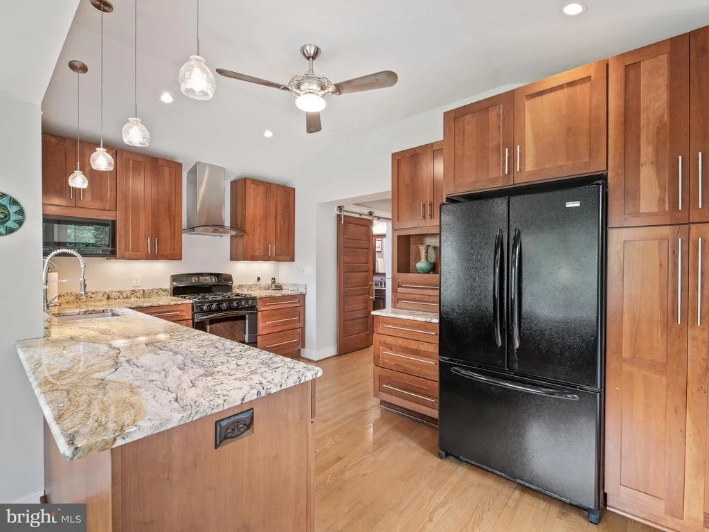 Photo of 10004 SIDNEY ROAD
