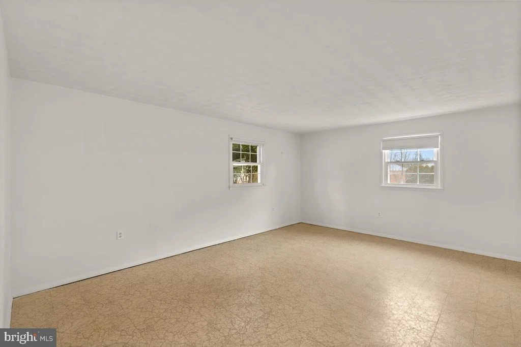 Photo of 2725 WOODEDGE ROAD