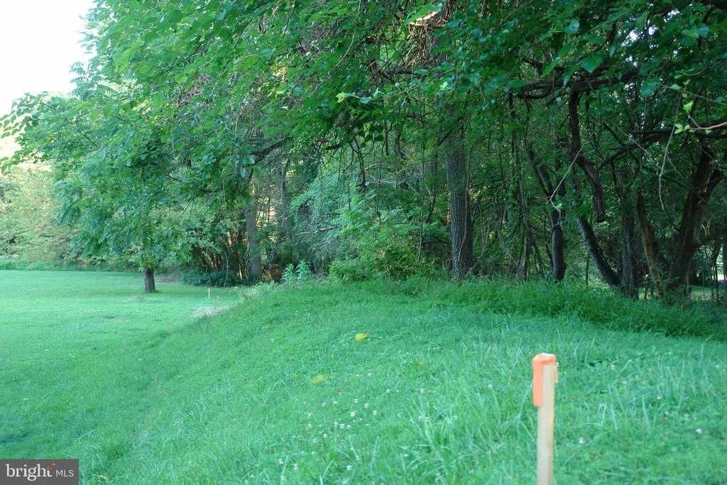 Photo of 8365 WARFIELD ROAD