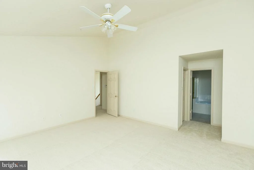 Photo of 15000 HUNTER MOUNTAIN LANE