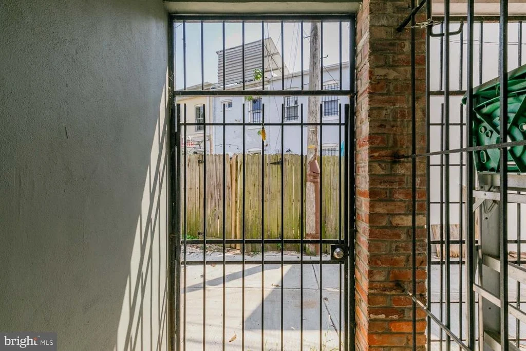 Photo of 1515 INDEPENDENCE AVENUE SE