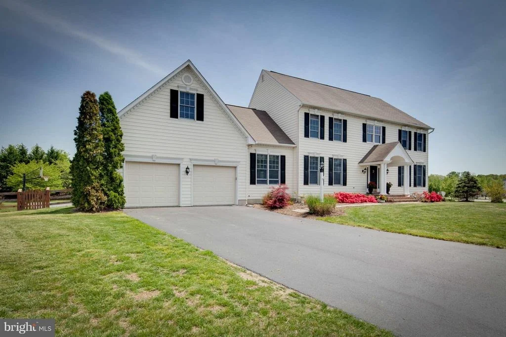 Photo of 1343 ANGLESEY DRIVE