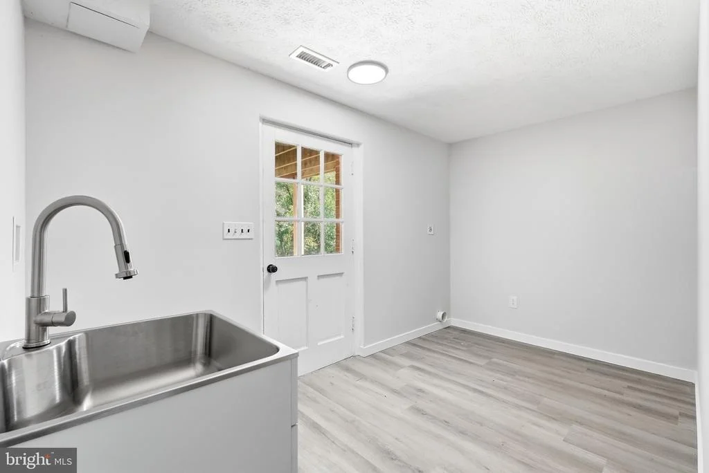 Photo of 28405 HONEYSUCKLE DRIVE