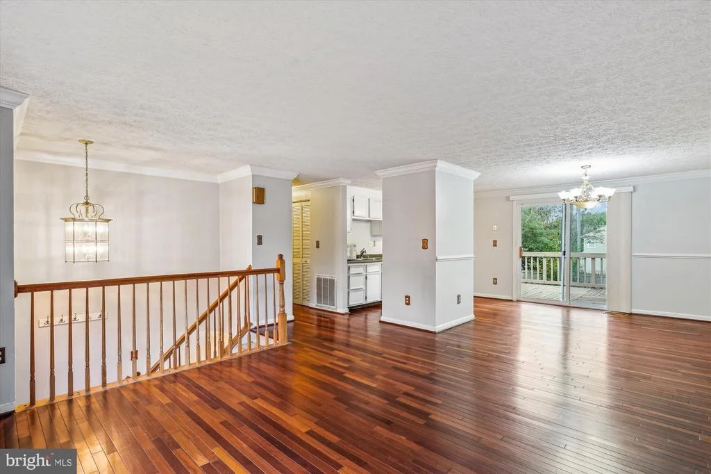 Photo of 19013 PERRONE DRIVE