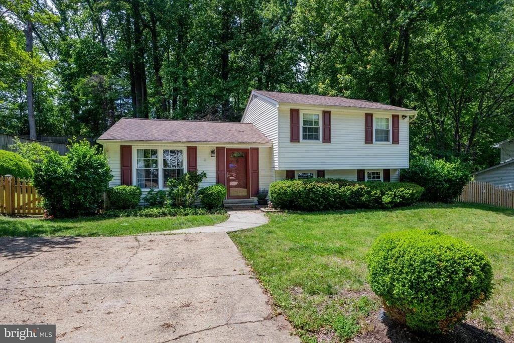 Photo of 12601 STURDEE DRIVE