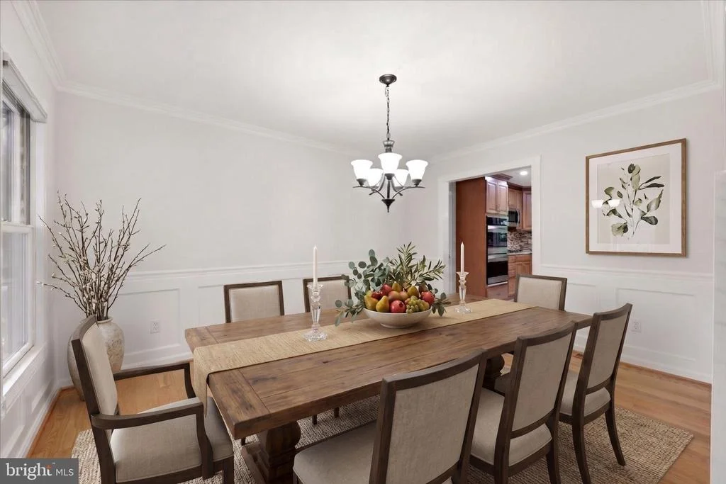 Photo of 9516 PRIMROSE LANE