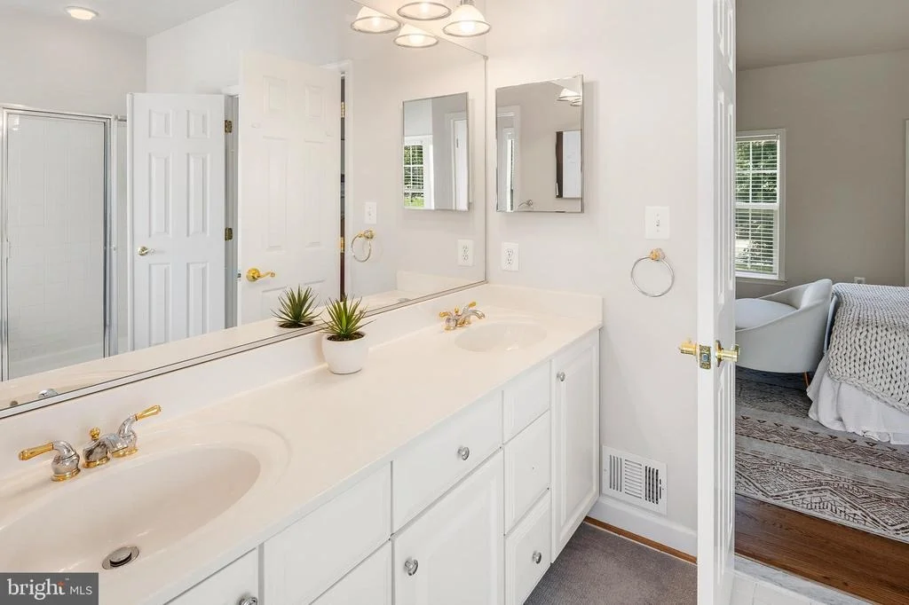 Photo of 6106 CHALLEDON CIRCLE