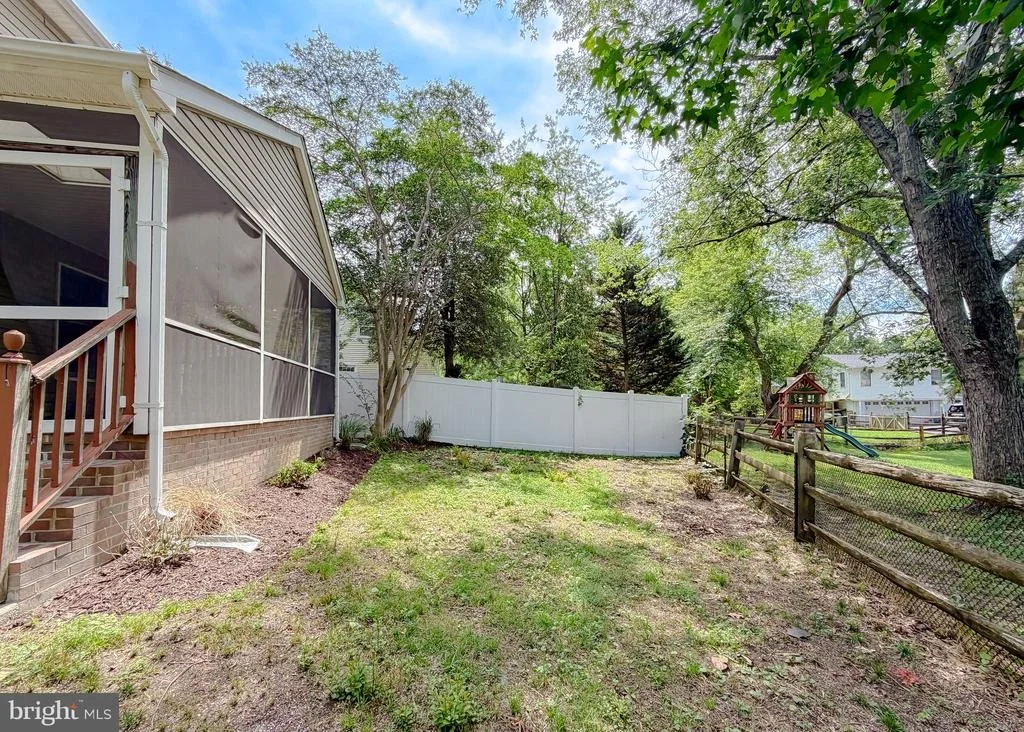 Photo of 40777 CENTER 40 CIRCLE