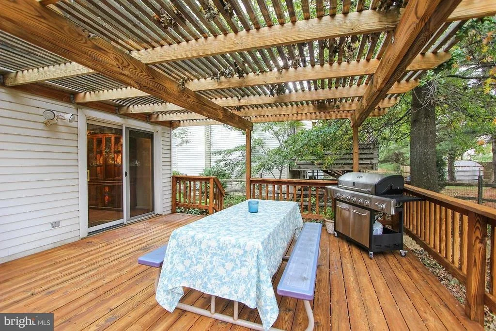 Photo of 19008 MCFARLIN DRIVE